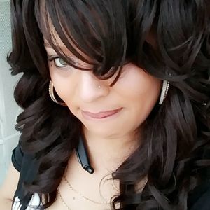 Meet your Posher, Christine